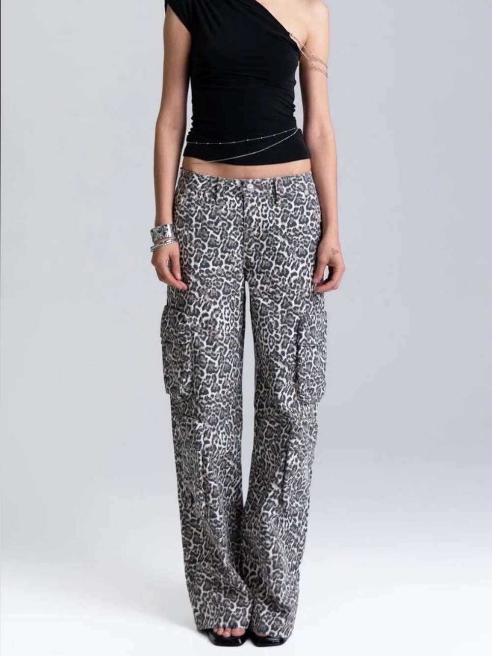 Miss Me Cambria Low Rise Leopard Cargo Jeans